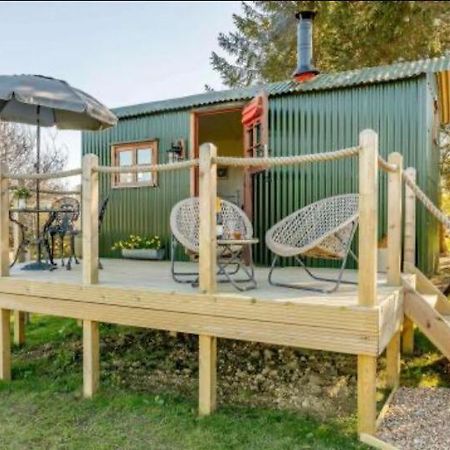 Villa Pooks Rest Hurst Green  Esterno foto
