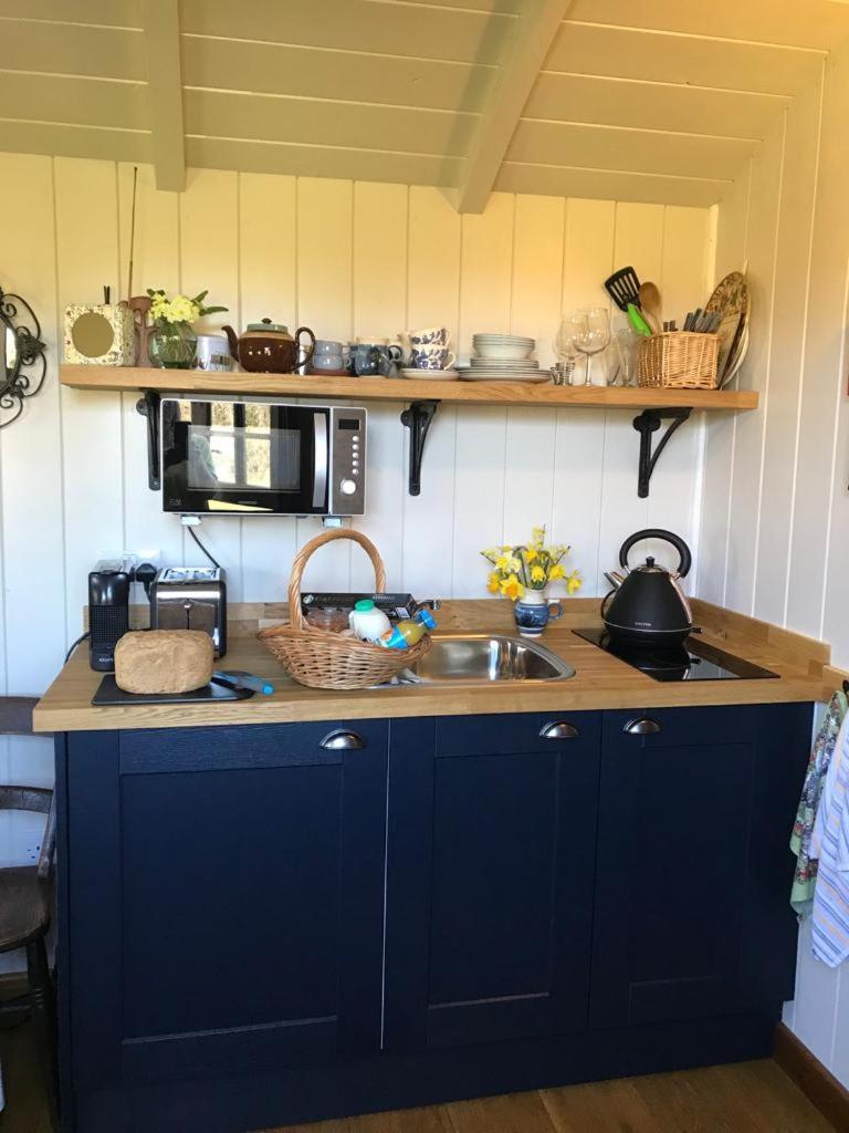 Villa Pooks Rest Hurst Green  Esterno foto