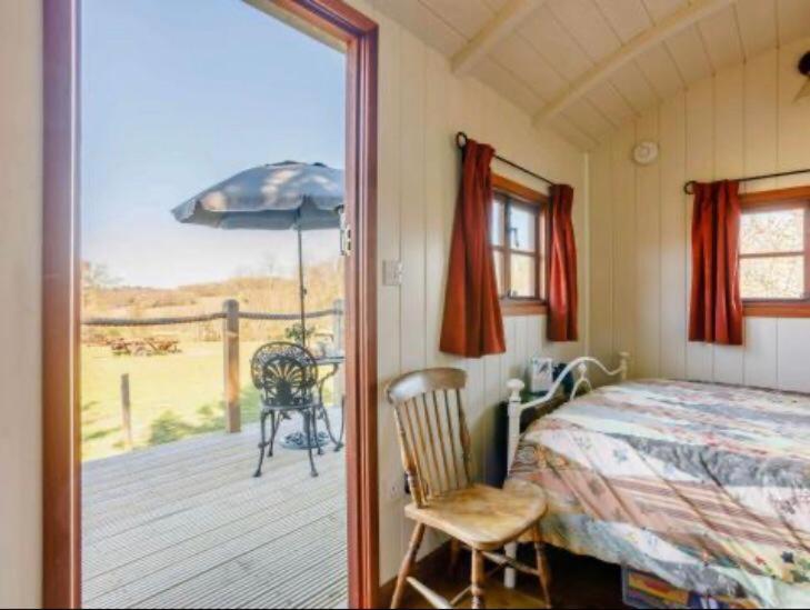 Villa Pooks Rest Hurst Green  Esterno foto