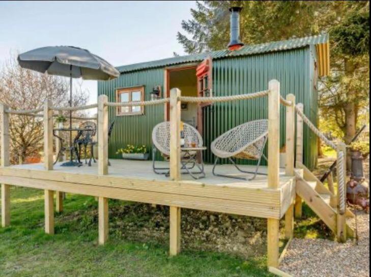 Villa Pooks Rest Hurst Green  Esterno foto