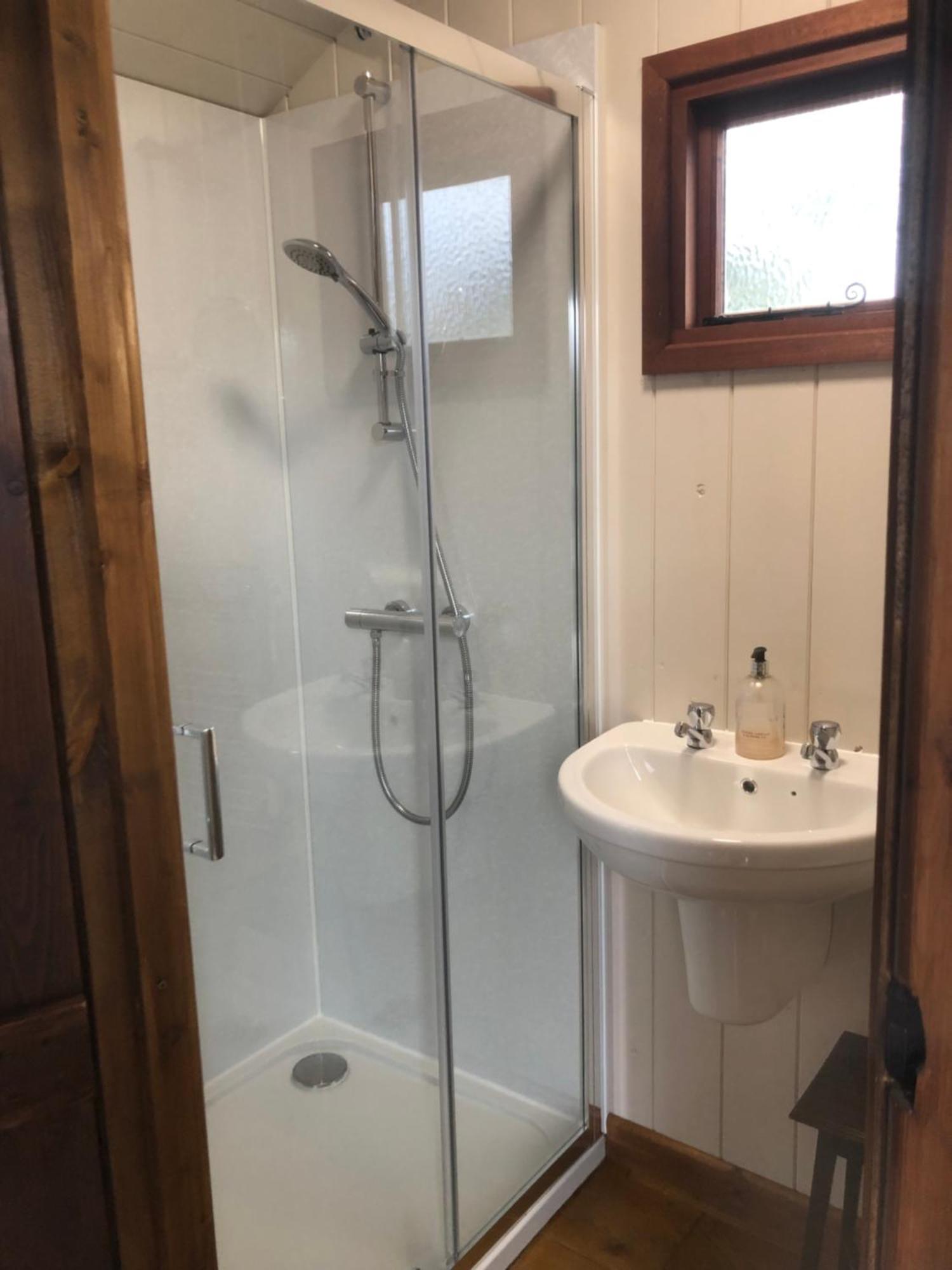 Villa Pooks Rest Hurst Green  Esterno foto